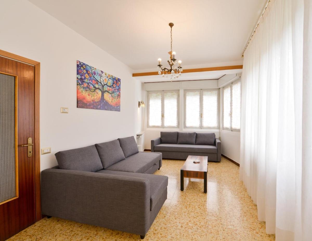 Alp Gruem Apartment - 8 Min Walk To Bernina Express 蒂拉诺 外观 照片