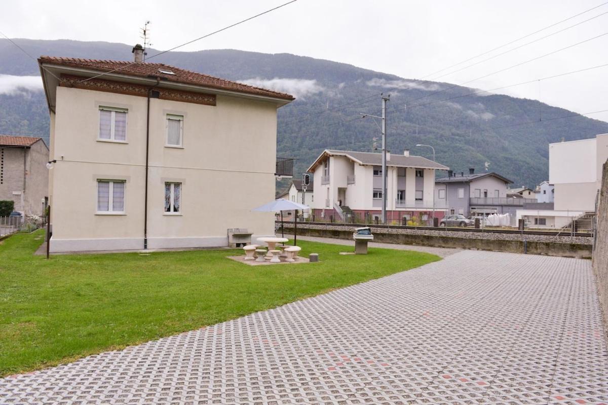 Alp Gruem Apartment - 8 Min Walk To Bernina Express 蒂拉诺 外观 照片