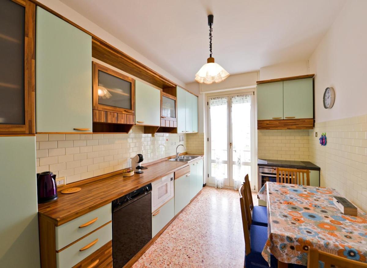 Alp Gruem Apartment - 8 Min Walk To Bernina Express 蒂拉诺 外观 照片
